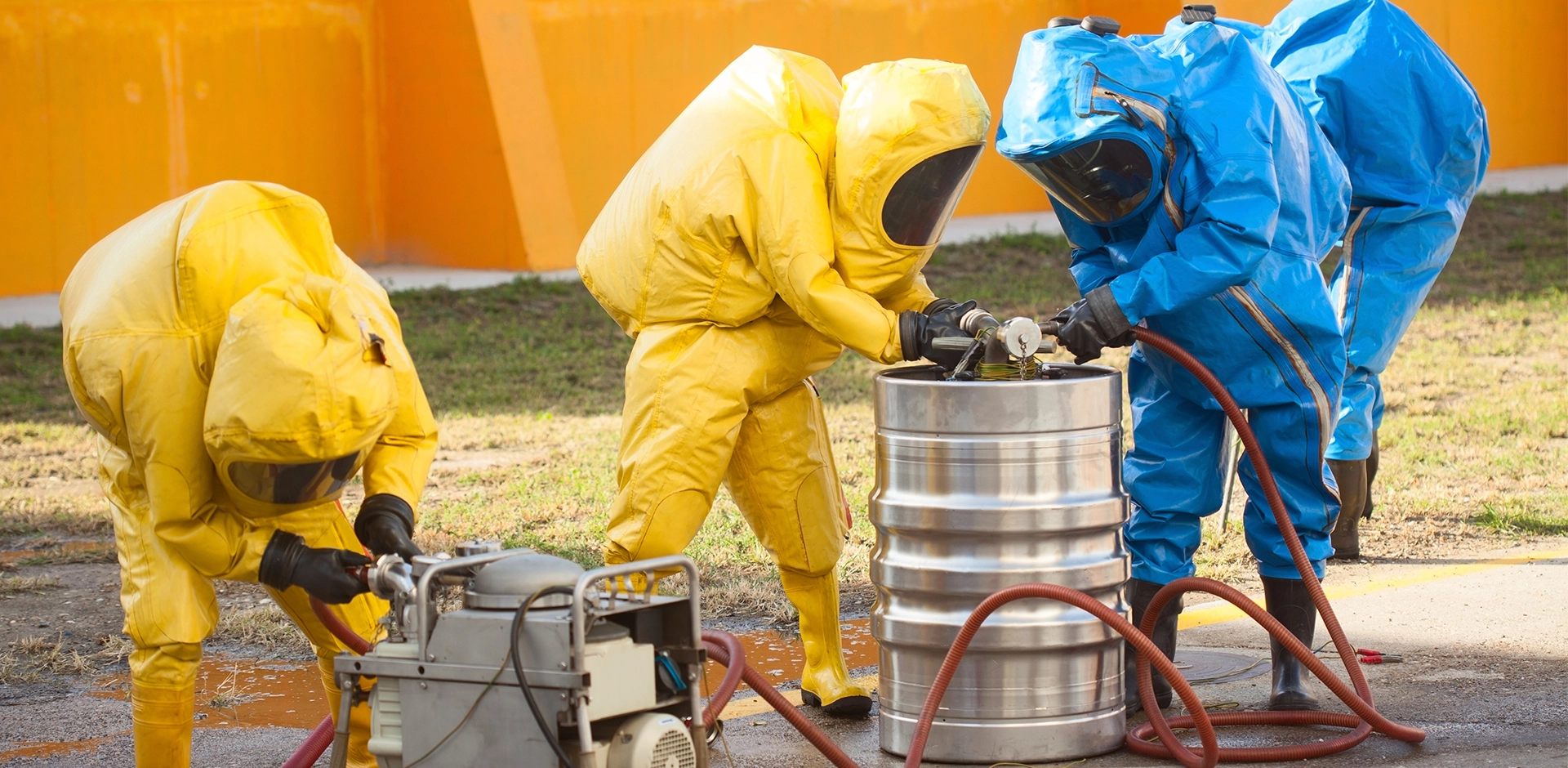 The Ideal Material for Full-Body PPE Coveralls